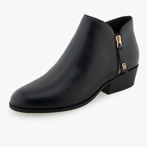 AEROSOLES Collaroy Sleek Black Ankle Boots with Gold Accent - Like NEW